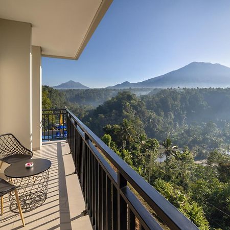 Tapa Agung View Hotel Menanga Exterior foto